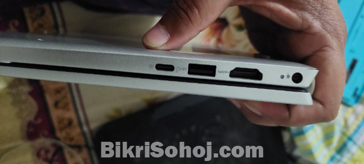 Dell Inspiron 16 5620 i7 12gen
